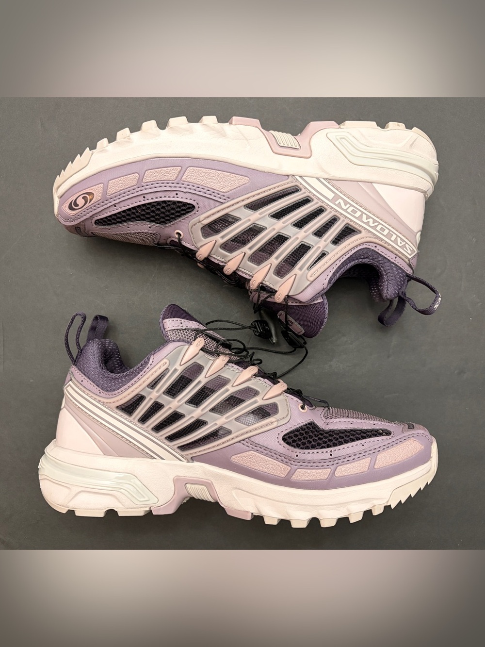 Salomon Women's Trail Running Shoes — Lavender/Pearl - Size 8.5 - Picture 2 of 9